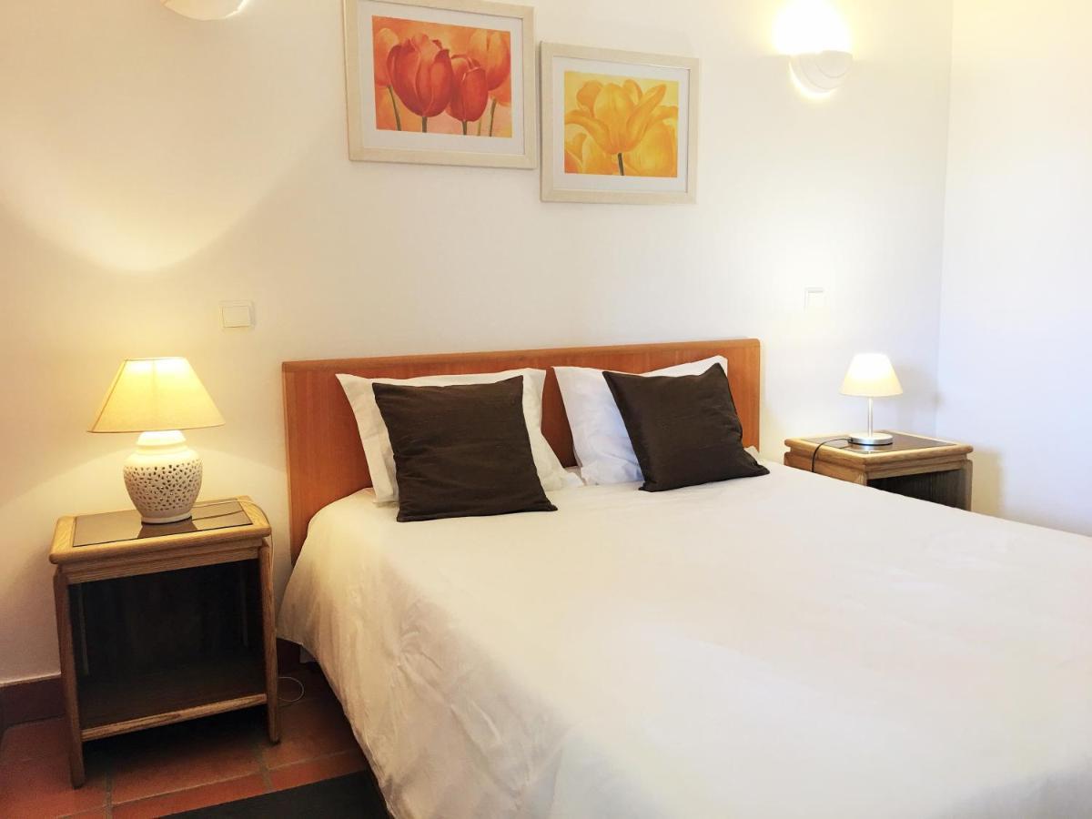 Apartamento T1 Em Lagos Com Piscina E Garagem Bagian luar foto