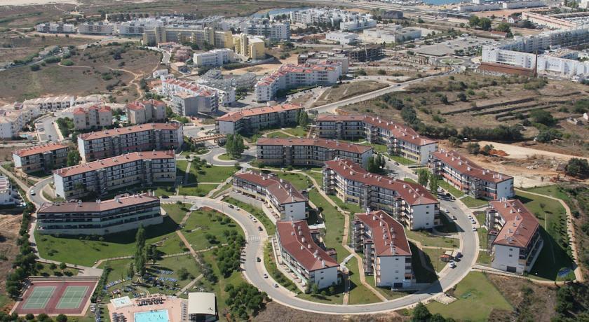 Apartamento T1 Em Lagos Com Piscina E Garagem Bagian luar foto