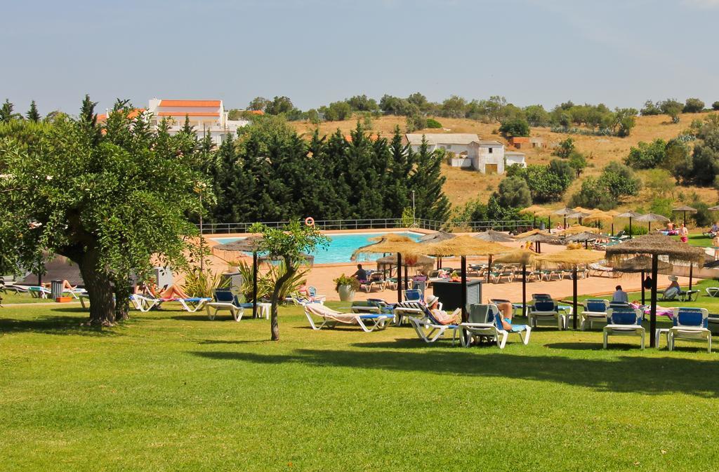 Apartamento T1 Em Lagos Com Piscina E Garagem Bagian luar foto